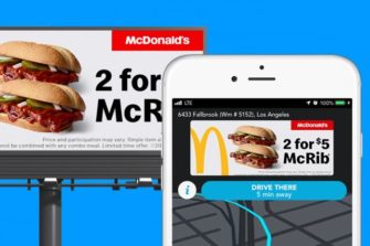 McDonald’s продублировал свои билборды в мобильном навигаторе