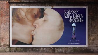 Наружная реклама Durex бросает вызов табуированной теме