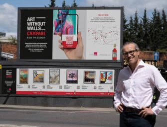 Campari организовал крупнейшую в Великобритании художественную галерею в наружной рекламе