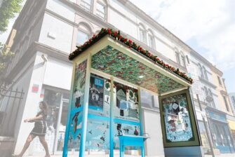 Hendrick’s Gin прикрасив зупинки трояндами й огірками для промо джина
